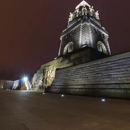 Little - Ruhig & Im Zentrum Gelegen- Perfekt Fuer Solo Reisende, Paare Oder Businessgaeste 3rd Floor Апартаменты