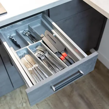 Little - Ruhig & Im Zentrum Gelegen- Perfekt Fuer Solo Reisende, Paare Oder Businessgaeste 3rd Floor *