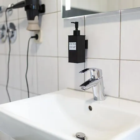 Little - Ruhig & Im Zentrum Gelegen- Perfekt Fuer Solo Reisende, Paare Oder Businessgaeste 3rd Floor Daire